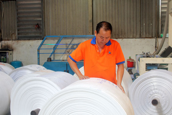 Khó khăn mới thấy cái tình - Ảnh 1. Khó khăn mới thấy cái tình - Ảnh 1.