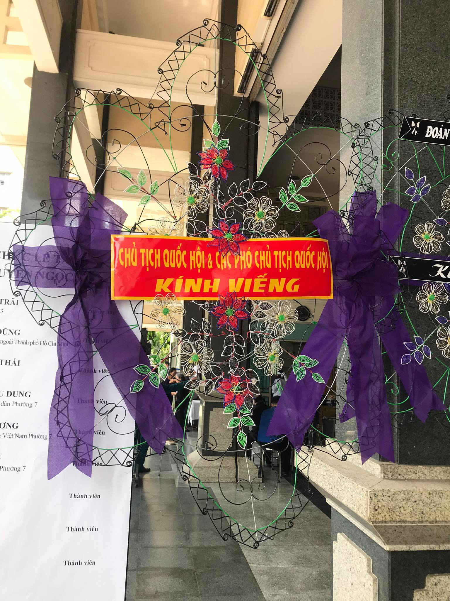 NSND Bạch Tuyết, Ngọc Giàu, Lệ Thủy... tiễn biệt Mẫn Đạt của Đời cô Lựu - Ảnh 6. NSND Bạch Tuyết, Ngọc Giàu, Lệ Thủy... tiễn biệt Mẫn Đạt của Đời cô Lựu - Ảnh 6.