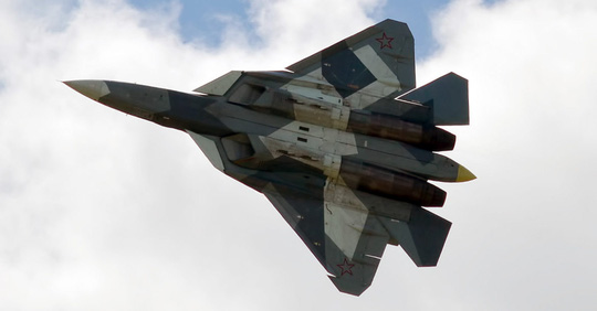 Nga, Trung Quốc cùng bắt đầu chế tạo máy bay ném bom tàng hình  - Ảnh 1.