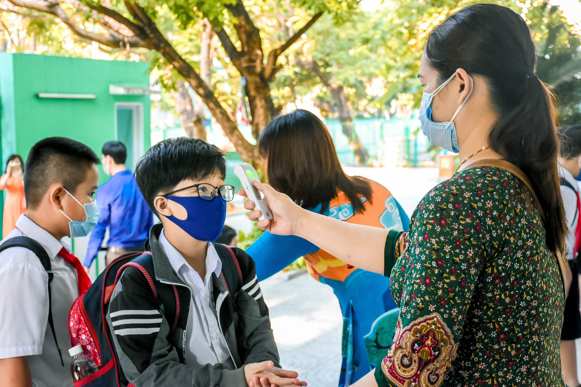 Học sinh Đà Nẵng trở lại trường học sau kỳ nghỉ dài do dịch Covid-19 - Ảnh 3.