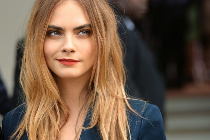 Thiên thần nội y Cara Delevingne chia tay người yêu đồng giới - Ảnh 1.