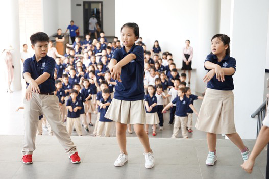 IEC Quảng Ngãi: 365 ngày phụng sự trong yêu thương - Ảnh 10. IEC Quảng Ngãi: 365 ngày phụng sự trong yêu thương - Ảnh 10.
