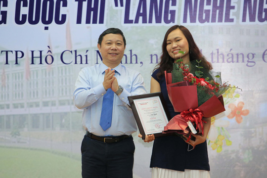 Toàn cảnh lễ trao giải cuộc thi Lắng nghe người dân hiến kế của Báo Người Lao Động - Ảnh 2.