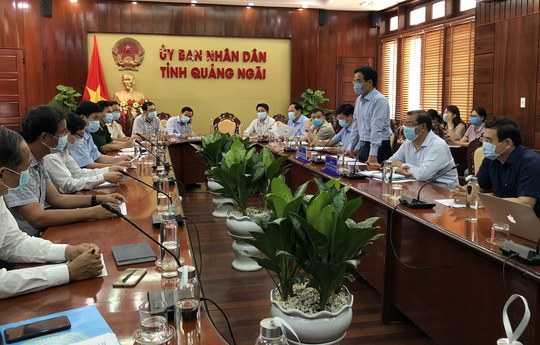 Công bố lịch trình di chuyển bệnh nhân ca 419 Covid-19 ở Quảng Ngãi  - Ảnh 1.