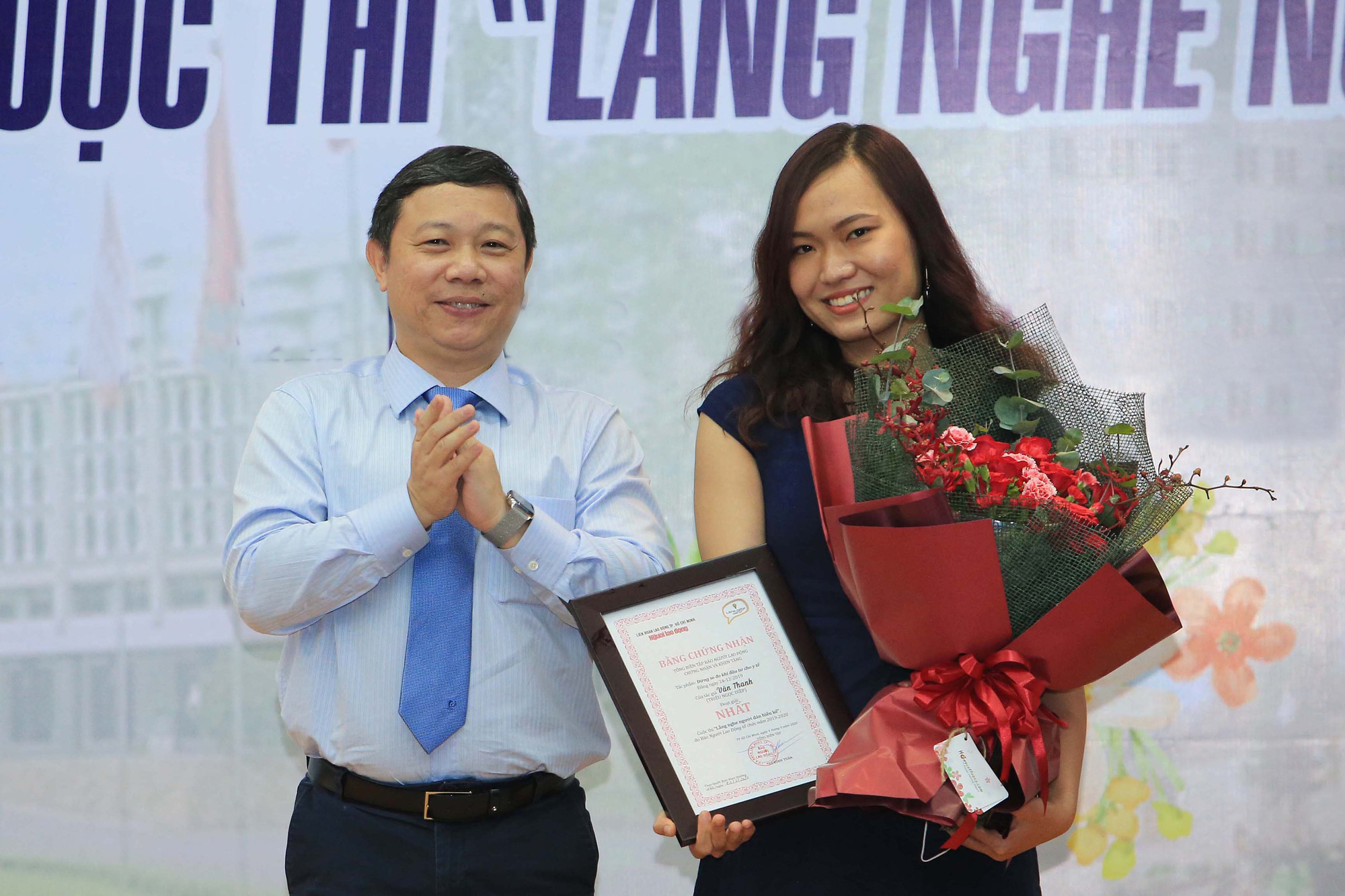 Sức sống của tờ báo là niềm tin yêu từ bạn đọc - Ảnh 1. Sức sống của tờ báo là niềm tin yêu từ bạn đọc - Ảnh 1.