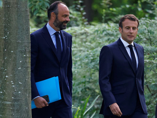 Tổng thống Macron và cuộc cải tổ khó khăn - Ảnh 1.