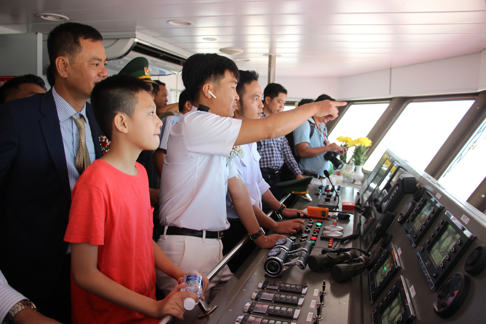 Đưa tàu 2 thân lớn nhất Việt Nam khai thác tuyến Cà Mau – Nam Du – Phú Quốc - Ảnh 7.