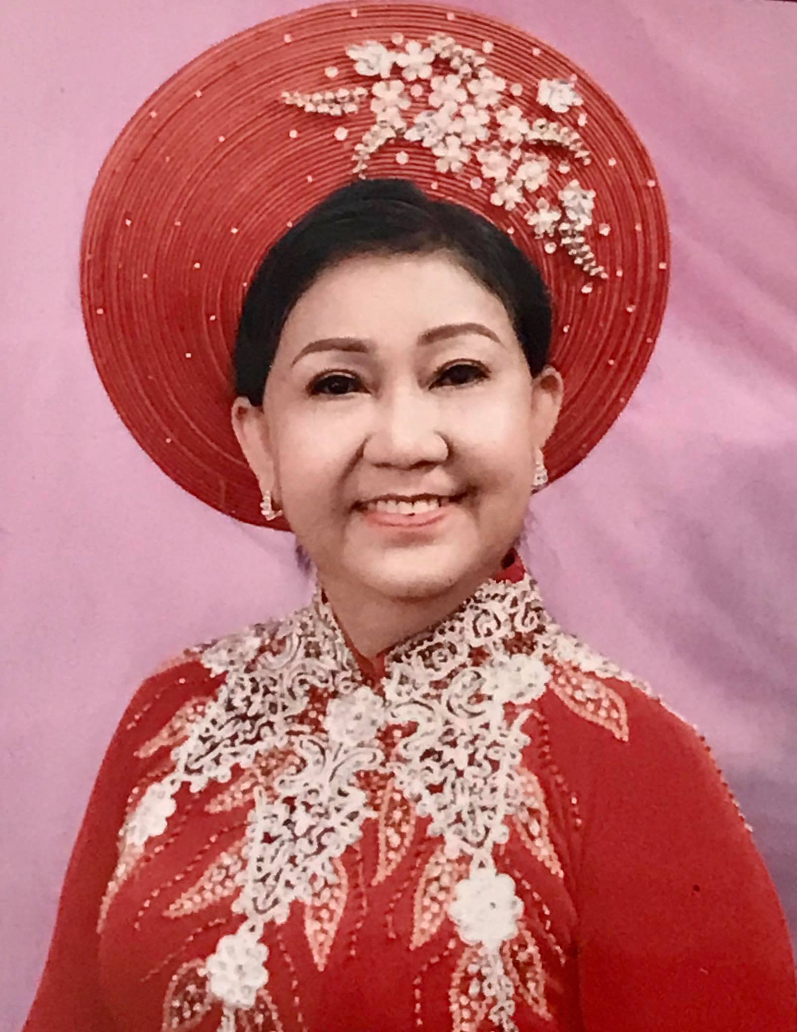 Mai Vàng nhân ái thăm nghệ sĩ lão thành Hoàng Vân và nghệ sĩ Diễm Trinh - Ảnh 5. Mai Vàng nhân ái thăm nghệ sĩ lão thành Hoàng Vân và nghệ sĩ Diễm Trinh - Ảnh 5.