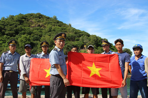 Quần đảo Nam Du rạng ngời cờ Tổ quốc - Ảnh 1.