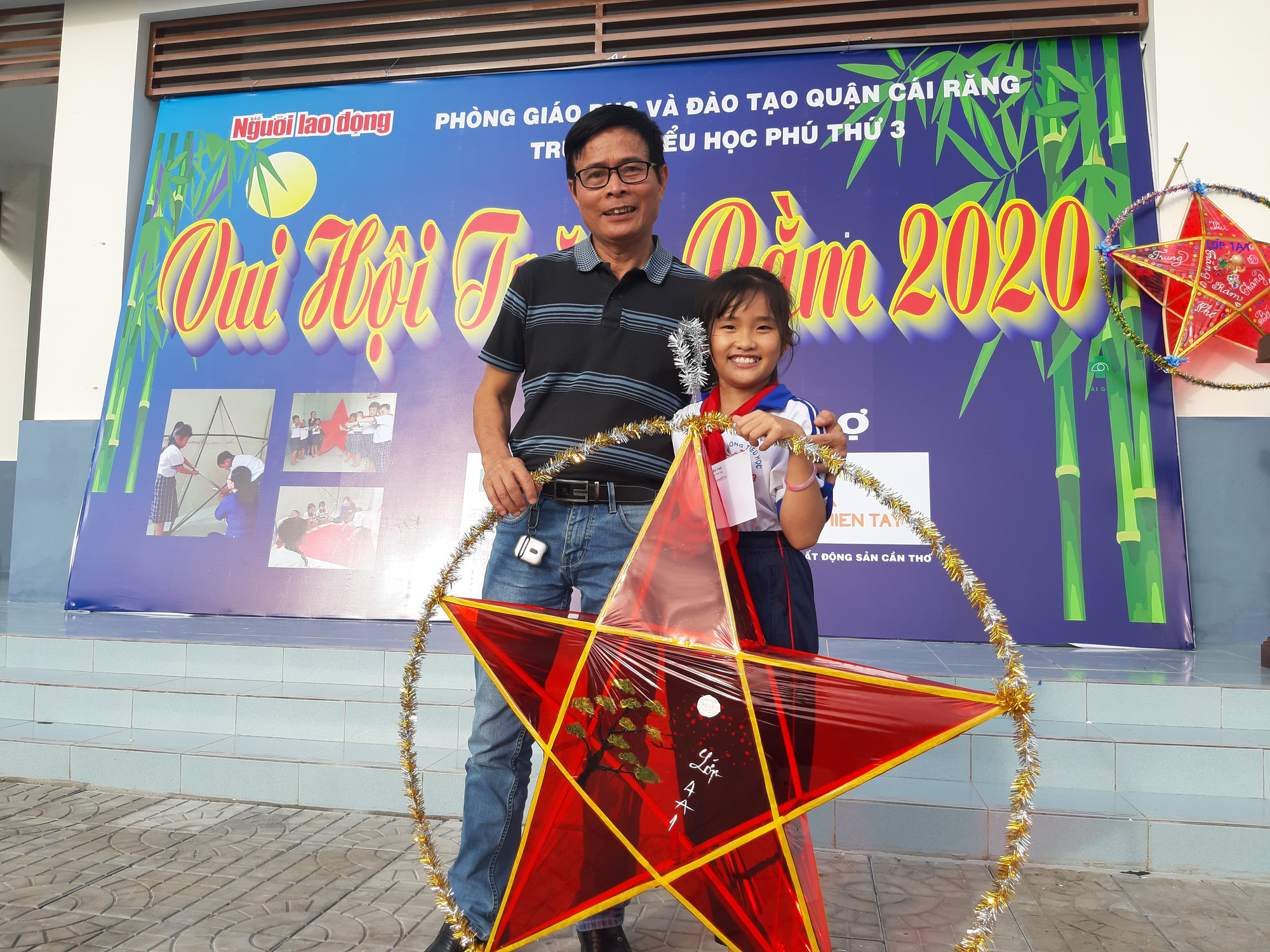 Báo Người Lao Động trao 285 phần quà trung thu cho trẻ em nghèo Cần Thơ - Ảnh 18.
