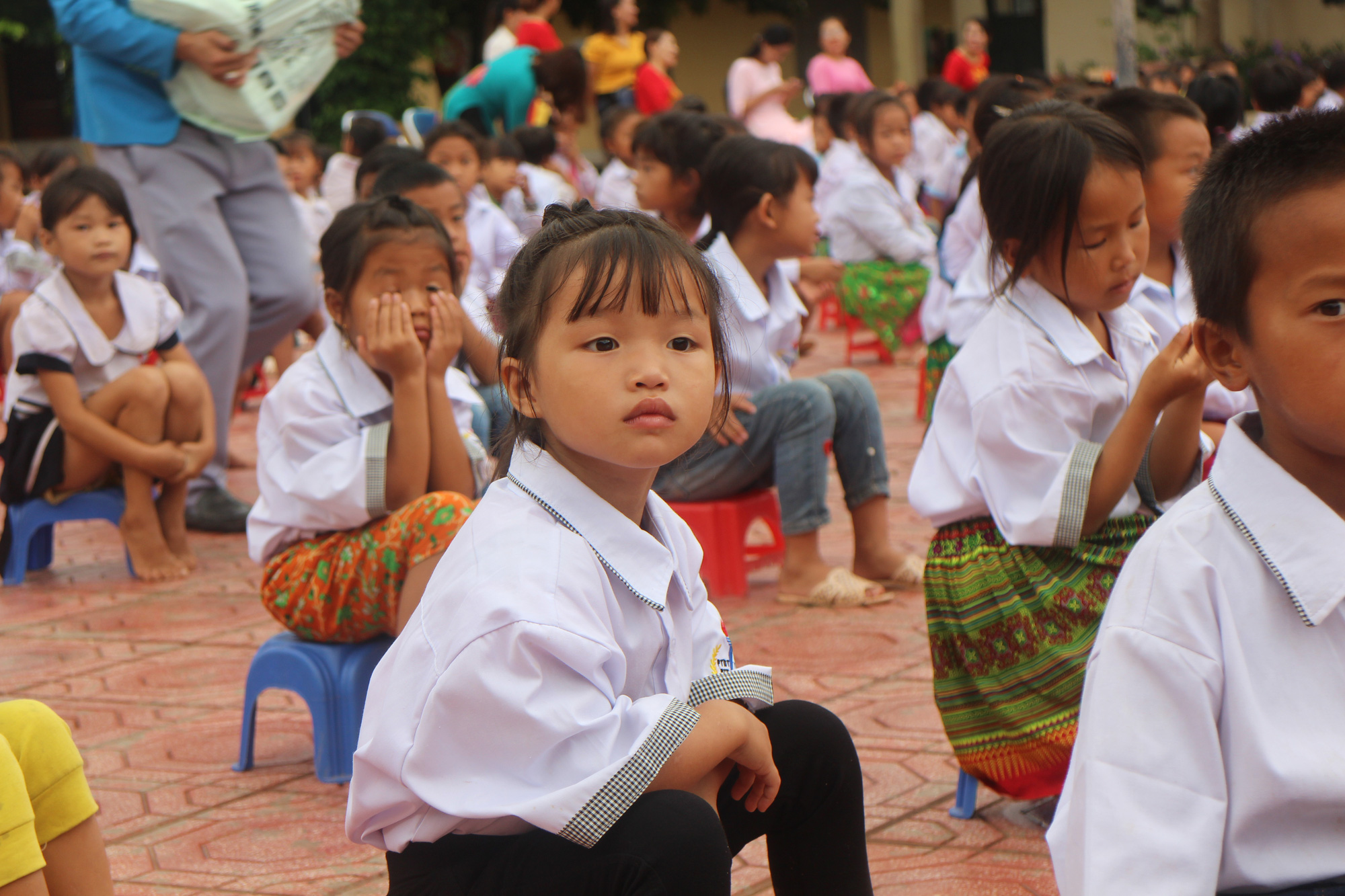 Những học sinh chưa từng gọi tên bánh trung thu - Ảnh 17.