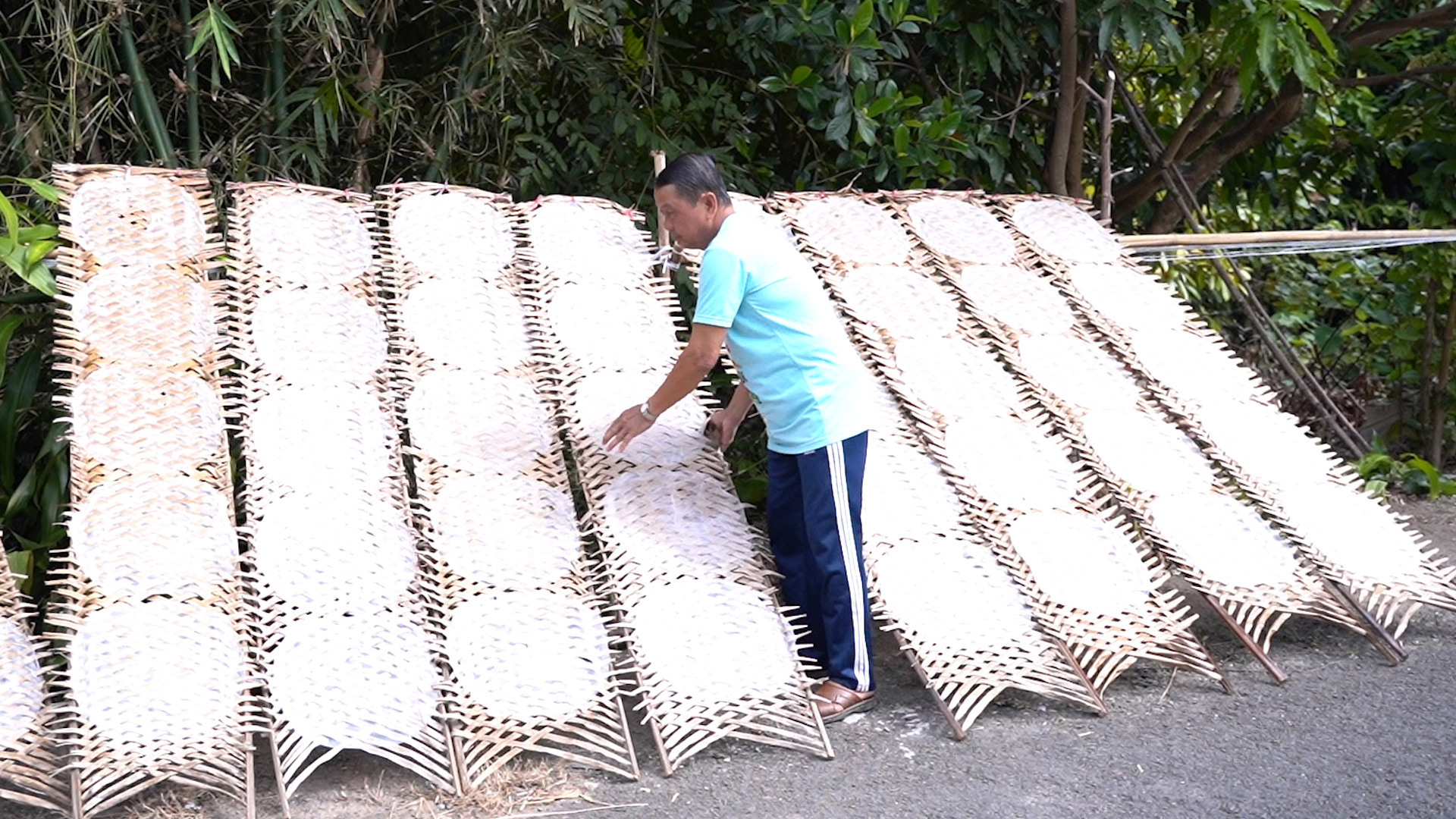 Đặc sản miền Tây giảm sản lượng vì Covid-19 - Ảnh 1. Đặc sản miền Tây giảm sản lượng vì Covid-19 - Ảnh 1.