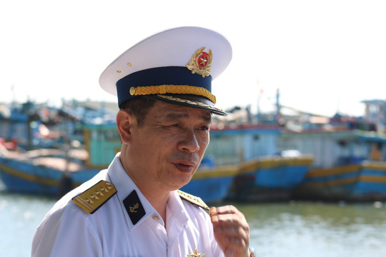 Trao tặng 2.500 lá cờ Tổ quốc tại 2 tỉnh Bình Thuận và Bình Phước - Ảnh 5.