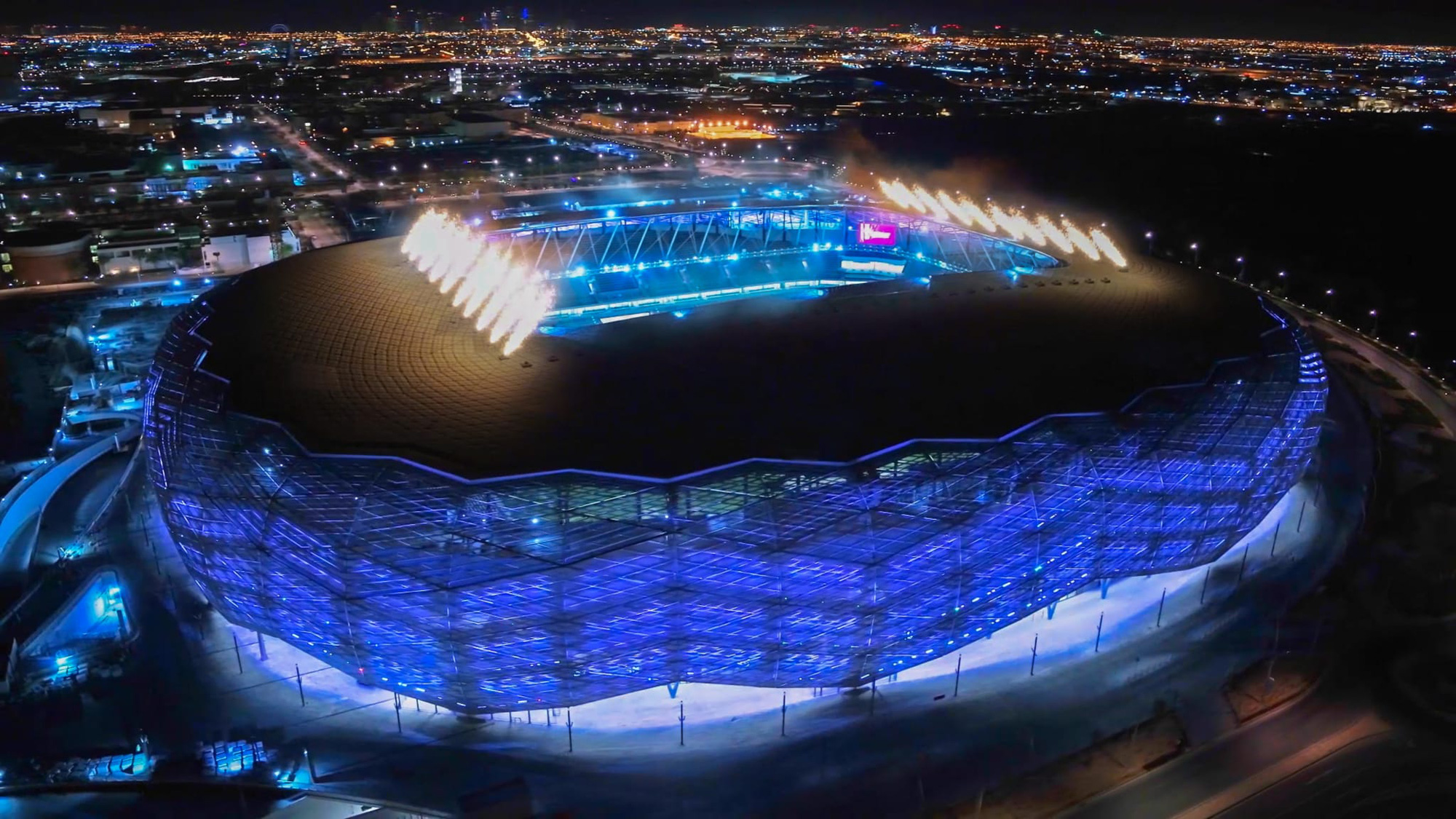 Viên ngọc Khalifa Stadium bừng sáng giữa sa mạc Qatar - Ảnh 7.