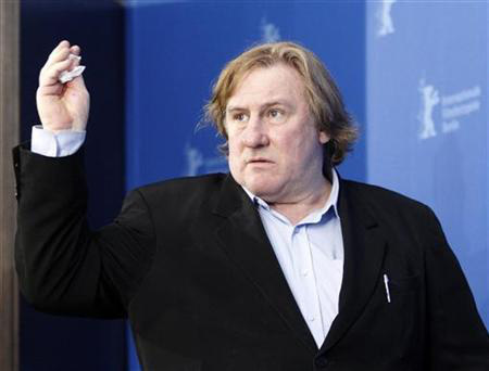 Tài tử Pháp Gerard Depardieu bị tố cáo hiếp dâm - Ảnh 1.