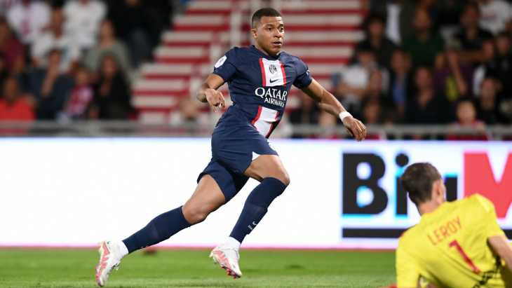 “Song tấu” Messi - Mbappe thăng hoa, PSG vững ngôi đầu - Ảnh 2. “Song tấu” Messi - Mbappe thăng hoa, PSG vững ngôi đầu - Ảnh 2.