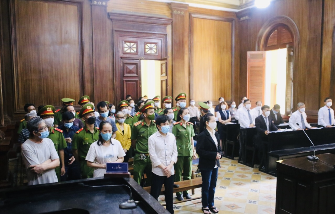TP HCM: 12 người hoạt động nhằm lật đổ chính quyền nhân dân hầu tòa - Ảnh 1. TP HCM: 12 người hoạt động nhằm lật đổ chính quyền nhân dân hầu tòa - Ảnh 1.