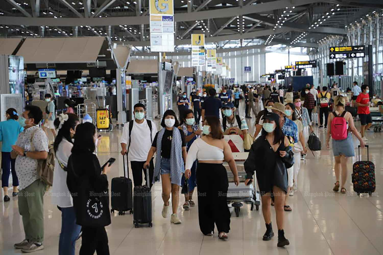 Nới lỏng xét nghiệm Covid-19, du lịch Singapore, Thái Lan dễ dàng hơn - Ảnh 2. Nới lỏng xét nghiệm Covid-19, du lịch Singapore, Thái Lan dễ dàng hơn - Ảnh 2.