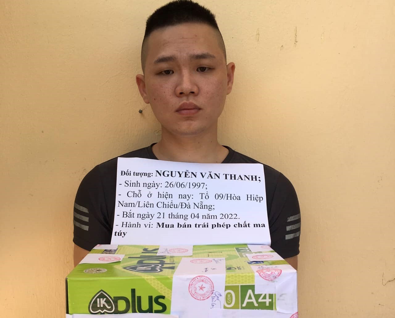 Nam thanh niên bỏ tiền tỉ làm “đại lý” phân phối ma túy - Ảnh 1. Nam thanh niên bỏ tiền tỉ làm “đại lý” phân phối ma túy - Ảnh 1.