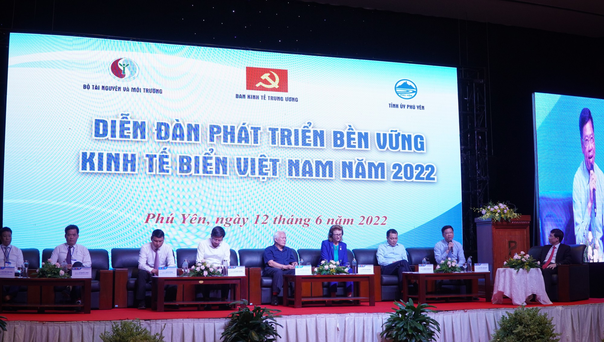 Nhiều giải pháp để phát triển bền vững kinh tế biển Việt Nam