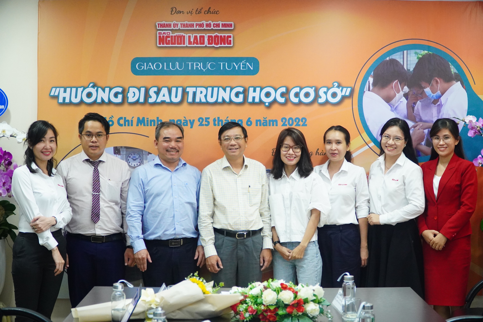 Giao lưu trực tuyến: “Hướng đi nào sau trung học cơ sở?”
