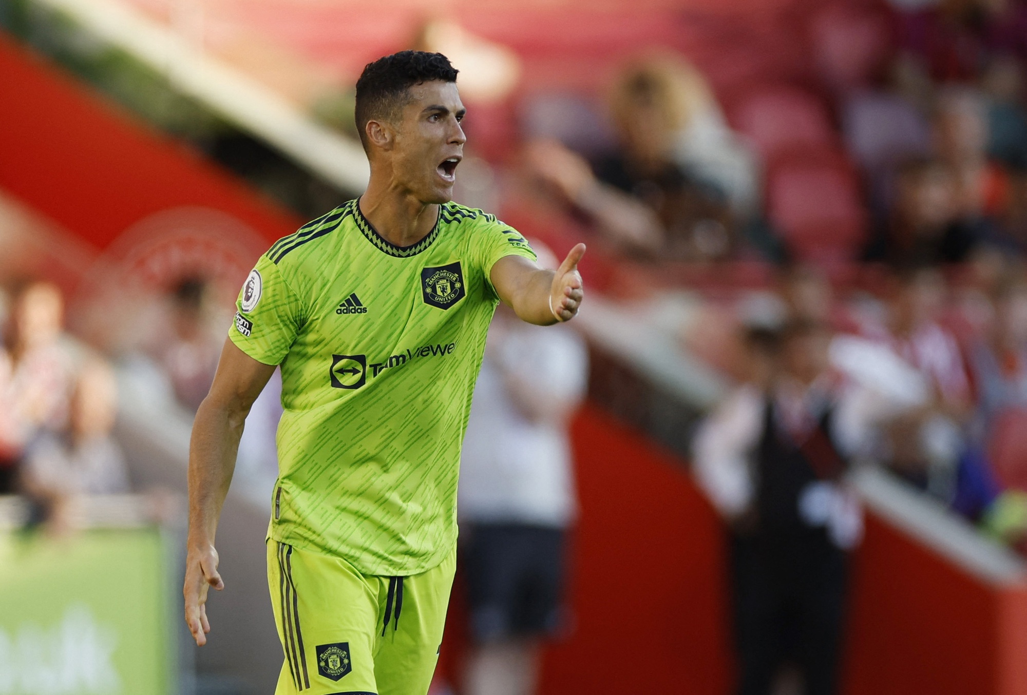HLV Atletico Madrid muốn chiêu mộ Cristiano Ronaldo - Ảnh 4. HLV Atletico Madrid muốn chiêu mộ Cristiano Ronaldo - Ảnh 4.