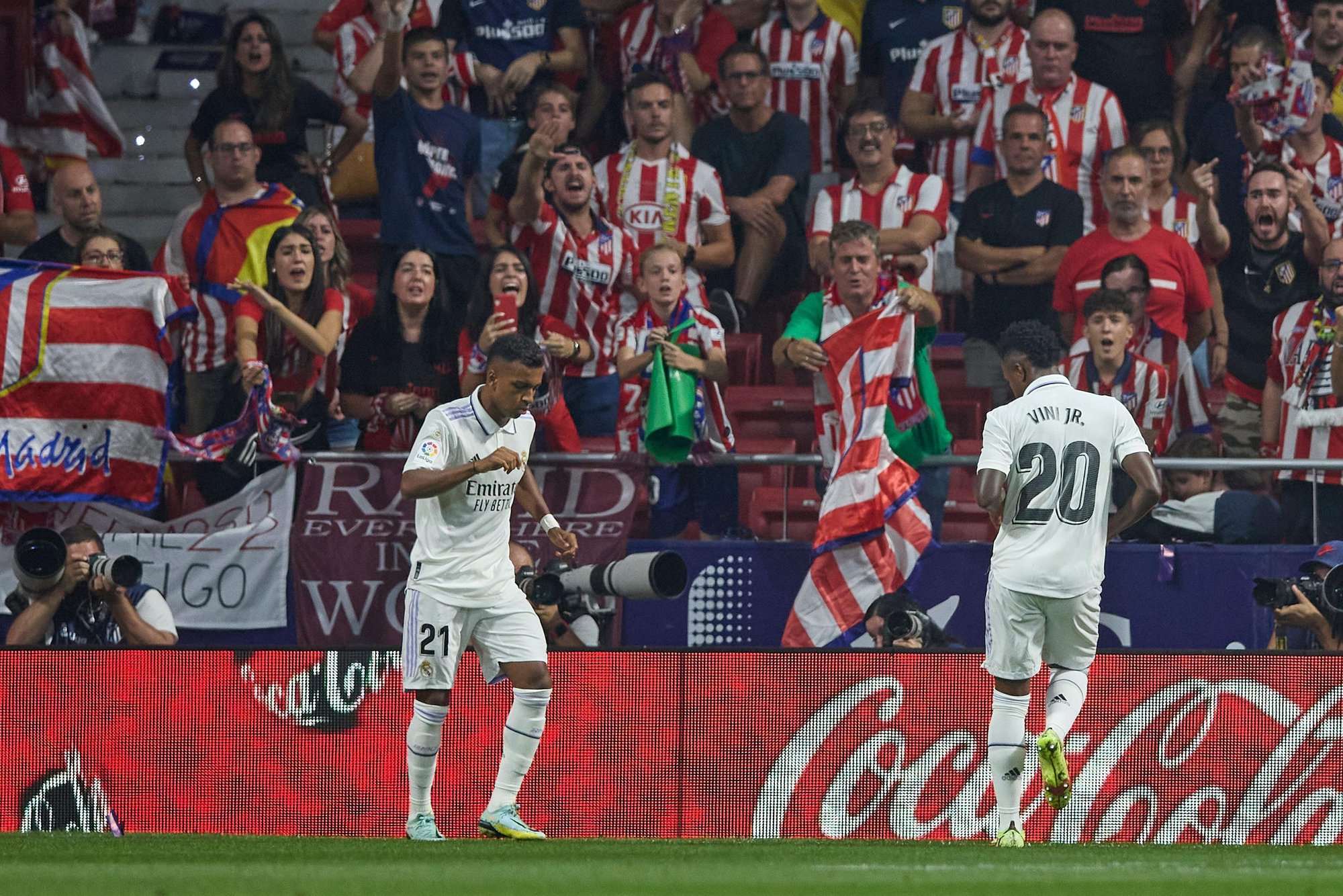 CĐV Atletico bị lên án phân biệt chủng tộc - Ảnh 1. CĐV Atletico bị lên án phân biệt chủng tộc - Ảnh 1.