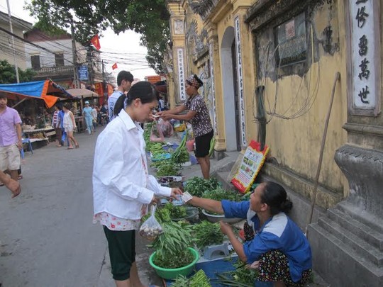 Tăng lương 13,3% để đáp ứng mức sống tối thiểu - Ảnh 2.