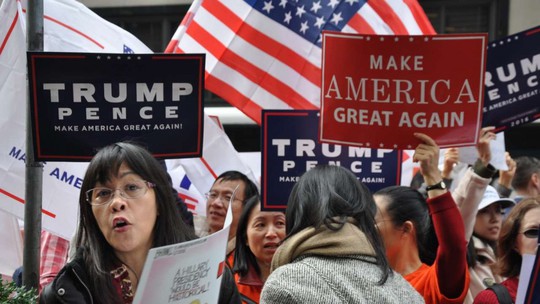 Trung Quốc bất ngờ chỉ trích chính sách của ông Trump - Ảnh 1.