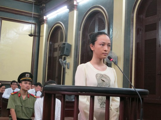Vụ hoa hậu Phương Nga: Quá nhiều vấn đề mập mờ - Ảnh 1. Vụ hoa hậu Phương Nga: Quá nhiều vấn đề mập mờ - Ảnh 1.