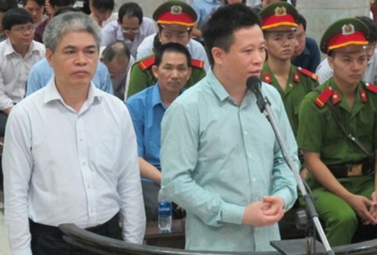 Tuyên án tử hình Nguyễn Xuân Sơn, chung thân Hà Văn Thắm - Ảnh 1.