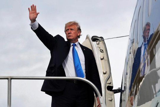 Tổng thống Donald Trump đột ngột kh