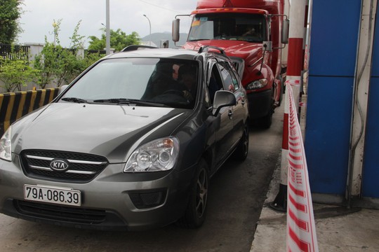 BOT Ninh An đối thoại với tài xế để giải quyết ách tắc - Ảnh 2. BOT Ninh An đối thoại với tài xế để giải quyết ách tắc - Ảnh 2.