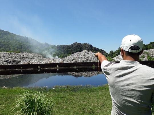 N&uacute;i r&aacute;c khổng lồ đe doạ b&atilde;i biển Sầm Sơn - Ảnh 7.