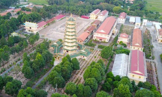Đại Tòng Lâm, ngôi chùa có nhiều tượng phật nhất Việt Nam - Ảnh 1.