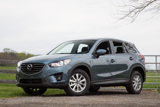 Mazda CX-5 có giá bán thấp kỷ lục ở Việt Nam - Ảnh 1.