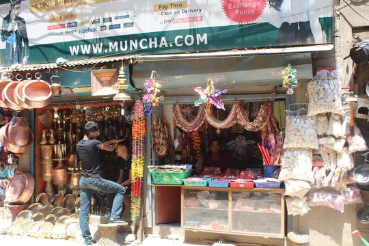 Nepal: Lạc lối ở Thamel - Ảnh 4.