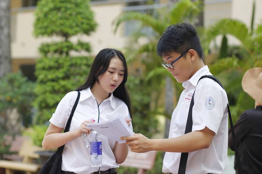 
Thí sinh dự thi vào lớp 10 tại TP HCM
