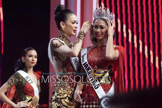 Cận cảnh nhan sắc tân Hoa hậu Indonesia
