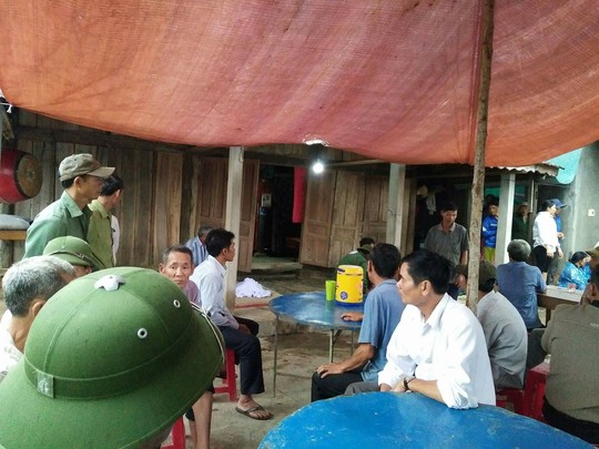 Chính quyền địa phương đang phối hợp với gia đình anh Vĩnh (một trong 3 người bị sét đánh chết) để tổ chức an táng cho nạn nhân - ảnh Lệ Hương