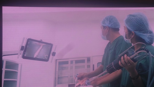 Bệnh viện Chợ Rẫy triển khai robot điều trị ung thư - Ảnh 2.