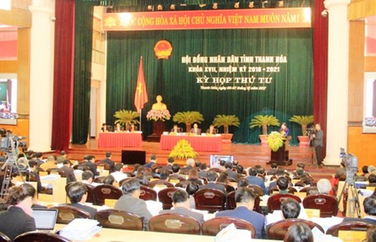 Bí thư Thanh Hóa phê Giám đốc Sở TN-MT ngứa lưng lại gãi bụng - Ảnh 2. Bí thư Thanh Hóa phê Giám đốc Sở TN-MT ngứa lưng lại gãi bụng - Ảnh 2.