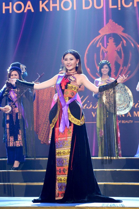 Hoa hậu Đại dương 2017 mong mọi người mở lòng với mình - Ảnh 4. Hoa hậu Đại dương 2017 mong mọi người mở lòng với mình - Ảnh 4.