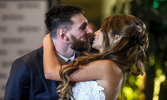 Sao bóng đá tề tựu dự đám cưới Messi - Ảnh 1. Sao bóng đá tề tựu dự đám cưới Messi - Ảnh 1.
