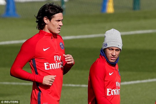 Neymar không nhìn mặt Cavani trong buổi tập - Ảnh 3. Neymar không nhìn mặt Cavani trong buổi tập - Ảnh 3.