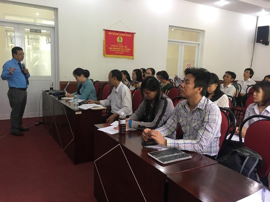 Cán bộ Công đoàn cơ sở tham gia tập huấn kỹ năng thương lượng thỏa ước lao động tập thể