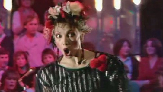 Ca sĩ Toni Basil kiện Disney vi phạm tác quyền - Ảnh 1.