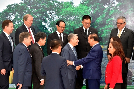 Đại diện Thương mại mới của Mỹ họp bộ trưởng APEC tại Việt Nam - Ảnh 8.