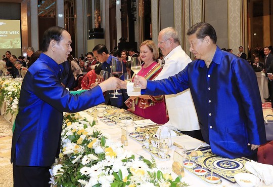 Những hình ảnh ấn tượng tại tiệc chiêu đãi các nhà lãnh đạo APEC - Ảnh 5.