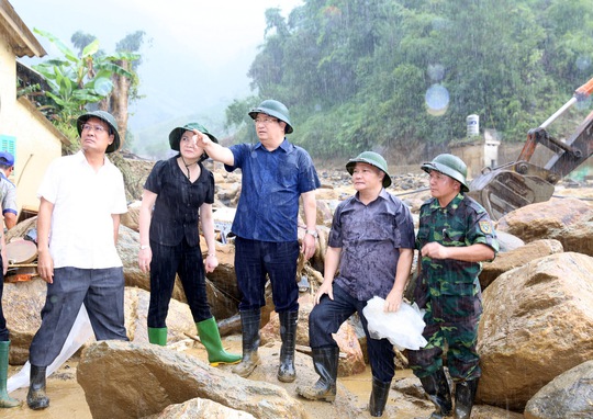 Thủ tướng: Yên Bái, Sơn La tiếp tục di dời dân khỏi vùng nguy hiểm - Ảnh 9.